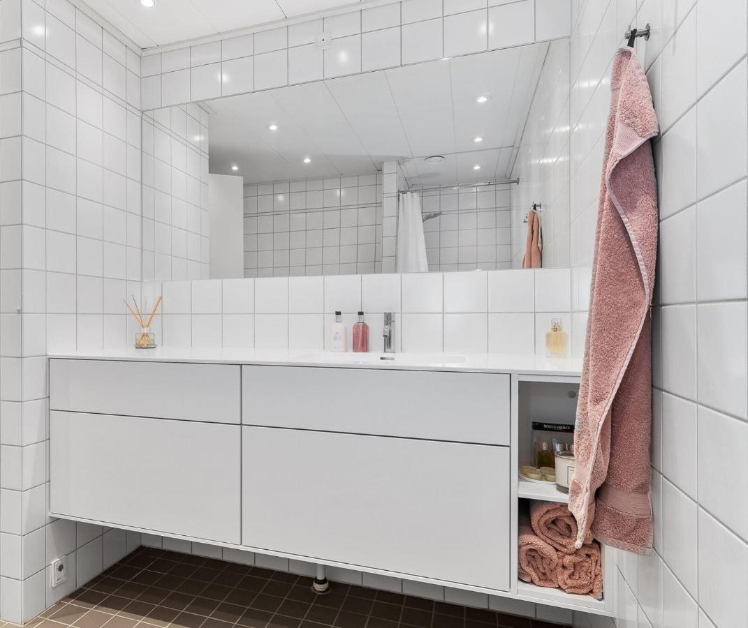 Scandi-Hygge 2 Bedroom Apartment In Charming Christianshavn 哥本哈根 外观 照片